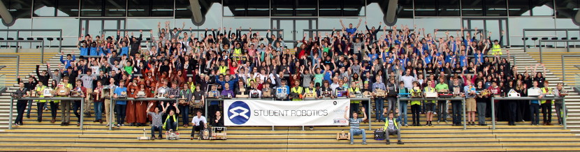 All the competitors and blueshirts on the stands at Newbury Racecourse. Photograph courtesy of Rich Barlow.